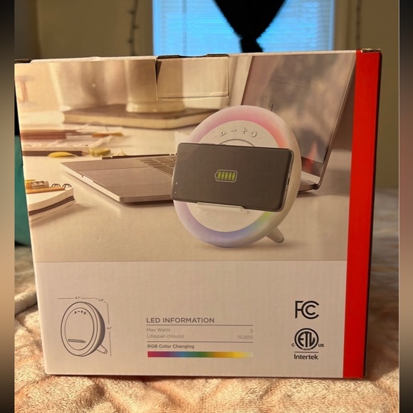 Rumi LED Desk Lamp with speaker and charging - Picture 4 of 4